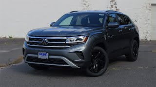 2023 VW Atlas Cross Sport V6 SE w Tech  Features Review amp POV Road Test [upl. by Kealey]