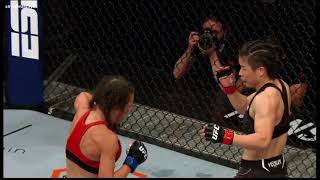 Zhang Weili KO’s Joanna Jedrzejczyk via spinning back fist [upl. by Anthe]