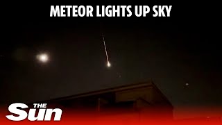 Meteor blazes across the sky as it lights up darkness over Berlin and Leipzig [upl. by Buchanan]