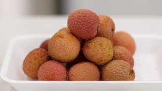 How to Eat Lychee  What Does Lichi Taste Like [upl. by Trebor264]