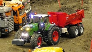 AMAZING DETAIL RC SCALE 116 MODEL TRACTOR FENDT 1050 AT THE HARD WORK [upl. by Ettenaj]