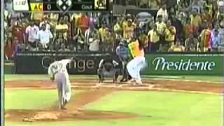 Manny Ramírez pega Home Run en primer turno con Las Aguilas 14112012 [upl. by Maleki]