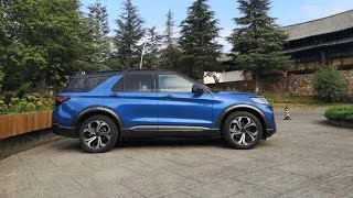 2023 Ford Explorer STLine Flagship SUV Walkaround [upl. by Janenna]