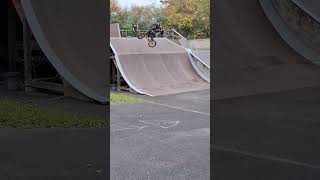 360 in Wendelstein khebike skatepark bmx bmxlife bmx4life [upl. by Husha410]