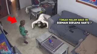 Ditinggal Tidur Orang Tuanya Anak ini Bermain Bersama Hantu Tengah Malam [upl. by Nalyk789]