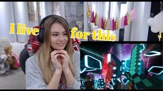 ItsSkyLOL reacts to PewdiePie memes and vr was a mistake [upl. by Shaylynn]