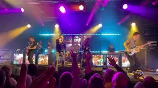 Shed Seven feat Rowetta  Disco Down  Octagon Sheffield  141124 [upl. by Layla614]