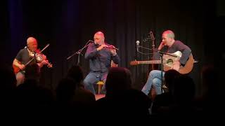 Celtic Carrousel  Michael McGoldrick John McCusker and John Doyle Barakuba Theatre Basel [upl. by Acillegna]