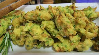 NUVOLE DI ZUCCHINE SENZA FORNO ANCHE SENZA FRIGGERE e in padella ricetta facile zucchine [upl. by Nevar]