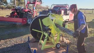 Jan tests out ForestWest 3500w electric Log Saw Bench powered by Honda EU70is Generator [upl. by Edrea]