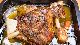 Slow roasted lamb shoulder recipe With spring garlic and lardo in white wine  Gustomondo [upl. by Germin655]