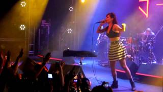 Pitty  Anacrônico  Turnê Sete Vidas  Music Hall BH  20150207 [upl. by Buote]