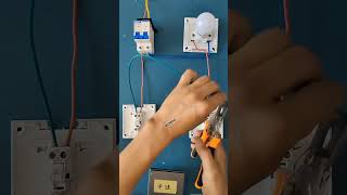 Light switch wiring method Switch control socket connection method [upl. by Gawain]