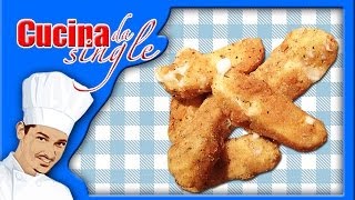 Bastoncini di mozzarella mozzarella sticks [upl. by Enybor]