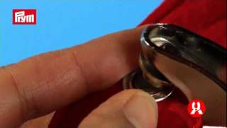 Tutorial pentru aplicarea ochetilor capselor metalice cleste VARIO [upl. by Seldon]