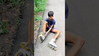 New roller skating video skating like subscribe please 👍👍 [upl. by Taryne]