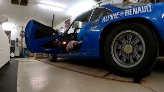 Alpine A110 1300 Sitzprobe unter MauMau Aufsicht [upl. by Maren197]