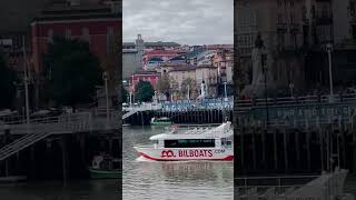 Bilboats pasando frente a Portugalete [upl. by Cathey]