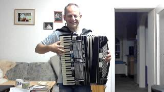 Turboreini spielt die MartinPolka von Slavko Avsenik auf seiner Hohner Morino VM [upl. by Ennaej]