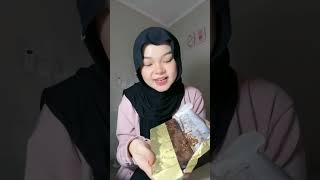 coklat dubai hazelnut shorts imgetlose nabila hijab mukbang makan coklat [upl. by Arand]