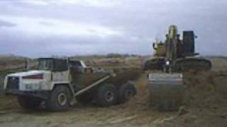 Cat 365 y Terex TA40 [upl. by Yruama534]