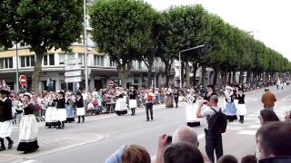 La Grande Parade du Festival Interceltique de Lorient 2011 [upl. by Elyag]