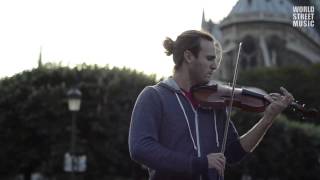 Amazing Street Violin Player in Paris 2 HD [upl. by Lois716]