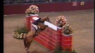 Patrick Caron  Gai Sarde  226 m Puissance at Olympia 1980 [upl. by Shawnee657]