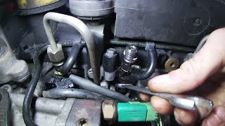 Changer injecteur reprogrammation Renault Clio 2 1 5 dci 80 [upl. by Ytsim]