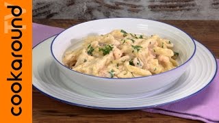 Penne al salmone fresco  Ricetta pasta con salmone [upl. by Ennywg]