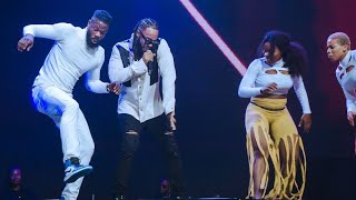 Flavour Performed New Song quotOgene Praisesquot At the Access Bank Party With Masterkraft [upl. by Claybourne]