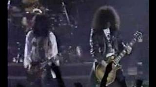 GNR  Live in chicago 92  02Nighttrain [upl. by Waldo]