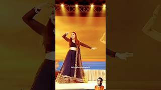 Evergreen Madhuri dixit madhuri dance shortsjyankicomedy greenscreen reaction cutfrom [upl. by Dehsar]