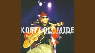 Entrée de Koffi Olomide Live [upl. by Brittni776]