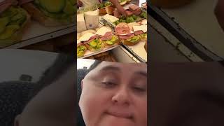 Torta de aguacate oro verde uff deli Deli Mucho bastante aguacate 🥑🥑😋🤤 ñam ñam reaction [upl. by Anade]