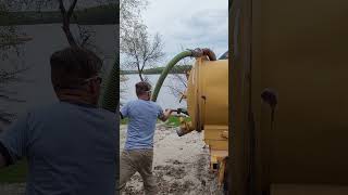 Hydro vac emptying Dung muck  she is a little sloppy but she smells good Clay Mud not Septic [upl. by Eisor]