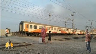 TLR124De Fes a Marrakech Entrez a La Gare De Benguerir [upl. by Bremer]