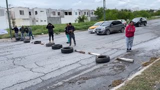 🔴😱Habré vialidad en puerta del Sol funcionario de Comapa llega al lugar Reynosa [upl. by Rodd]