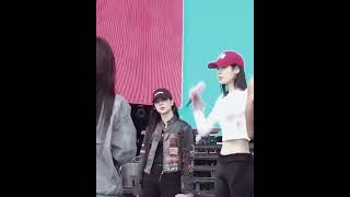 Funny rosé 🤣🤣 shortfeeds blinkrecords kpopidol kpop koreansinger kpopmusic blink [upl. by Traweek]