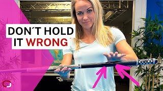 HOW to HOLD the pool cue right [upl. by Carley]