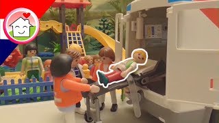 Playmobil filmpje Nederlands De Het kinderdagverblijf op de speelplaats  Familie Huizer ziekenhuis [upl. by Elehcim]