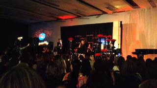 Grupo Pandora cantando jingles Gala Hits 2013 [upl. by Llewol]