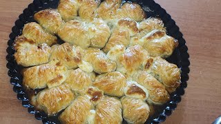 Fıstıklı Ve Kaymaklı Midye Tatlısı Tarifi  El Açması Baklava [upl. by Blodgett]