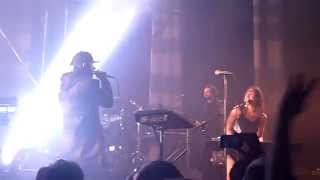 Izia feat Orelsan  Les Ennuis  Le Trianon Paris 050515 [upl. by Brosy766]