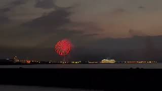 漁港から見る花火🎆 Fireworks seen from the fishing port [upl. by Ocirrej810]