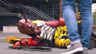 Power Ranger Dino Charge  Tyler vs Fury  Capitulo 8 [upl. by Bara]