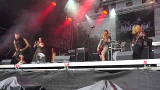 Kultasiipi live  Wolfszeit 2015  quotIevan Polkkaquot [upl. by Llerehc556]