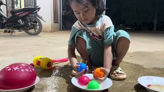 BALLOON SONGNURSERY RHYMES COlOR BALLOON WITH UZMA [upl. by Accemahs346]