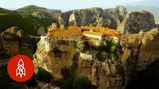 Meteora los monasterios griegos suspendidos en el cielo [upl. by Esirec]