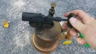 How to run a antique Gasoline blowtorch [upl. by Amsa149]